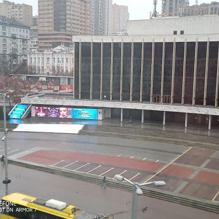 Двухкомнатная Квартира С Видом На Дворец Украина Kiev Eksteriør billede